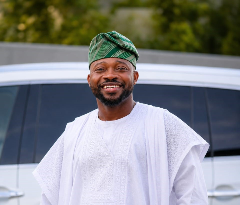 Richeewell Calls for Unity and Love on Patriotic New Single “Sweet Naija”